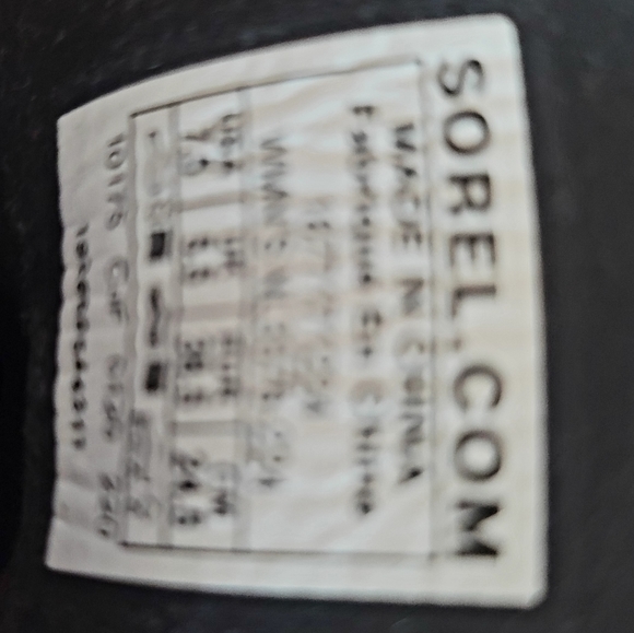 Boots - Picture 3 of 9